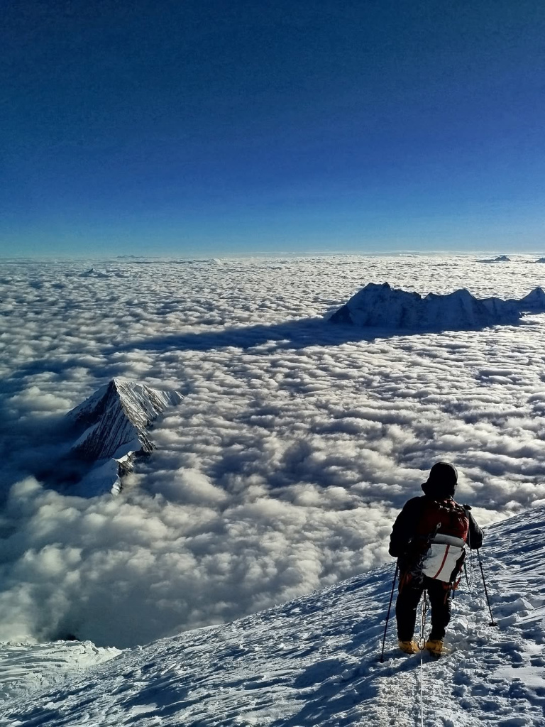 27.09 в 9-17 поднялись на вершину Манаслу manaslu2025nepalredfox_outdoort.me-PivcovTeam (3).jpg